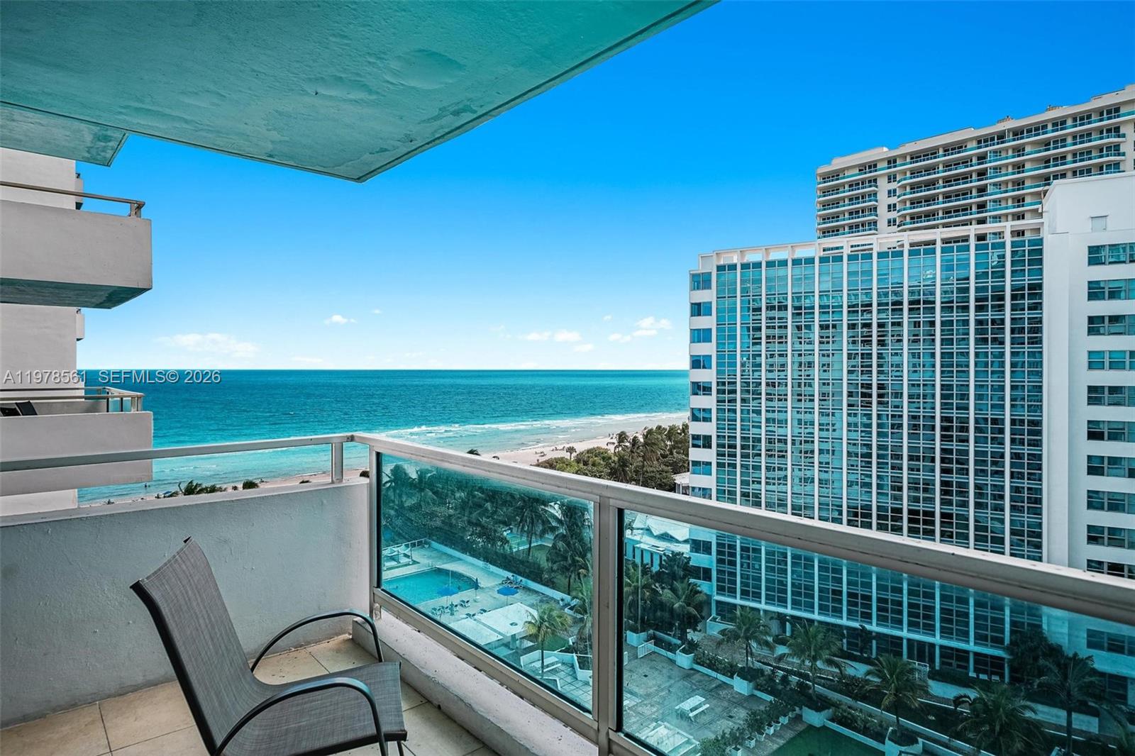5101 Collins Ave # 11K