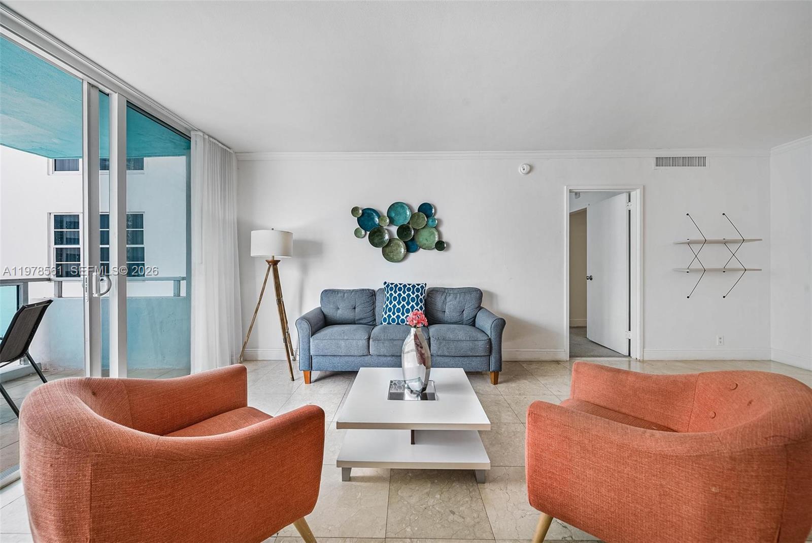 5101 Collins Ave # 11K