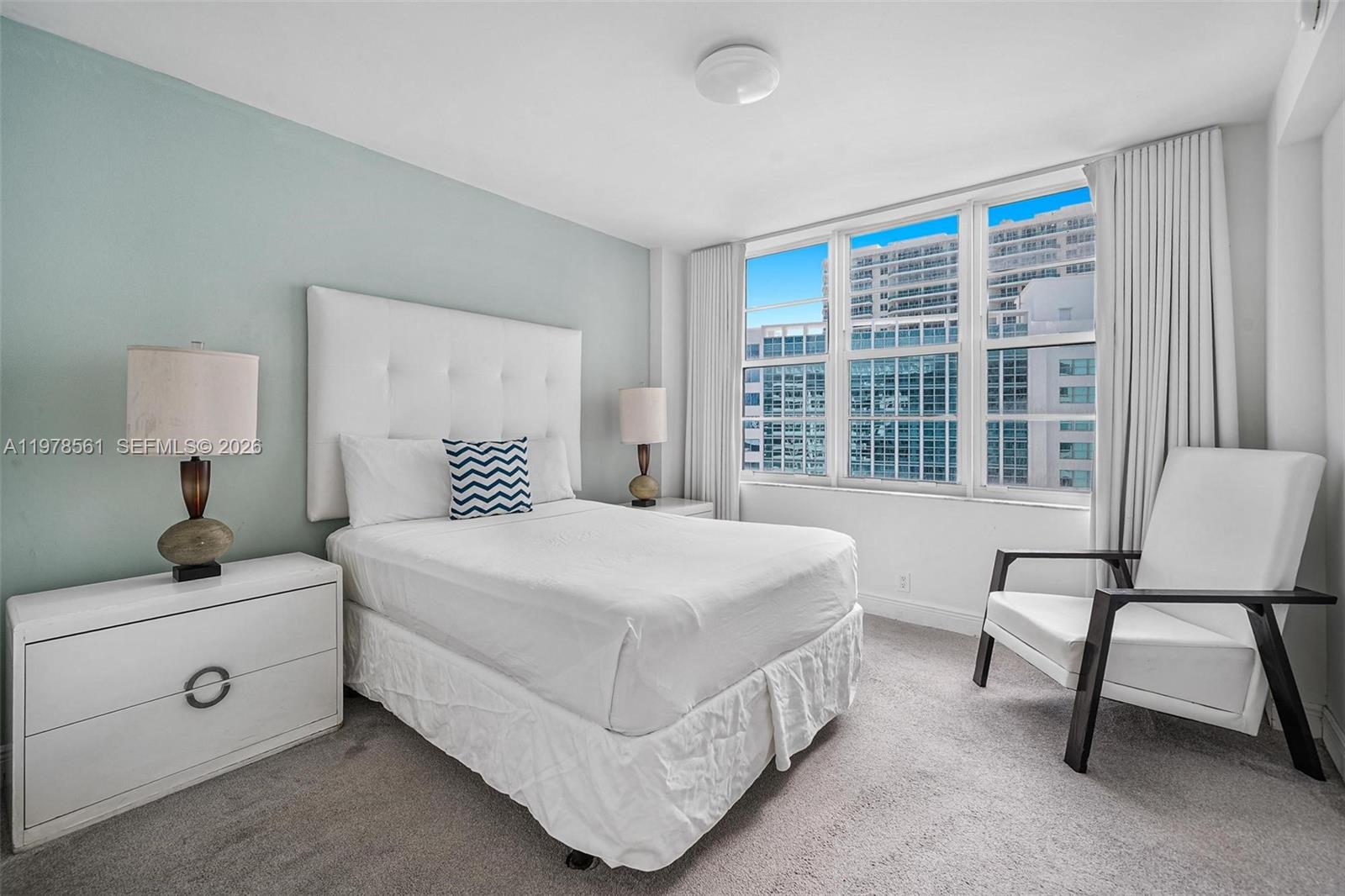 5101 Collins Ave # 11K