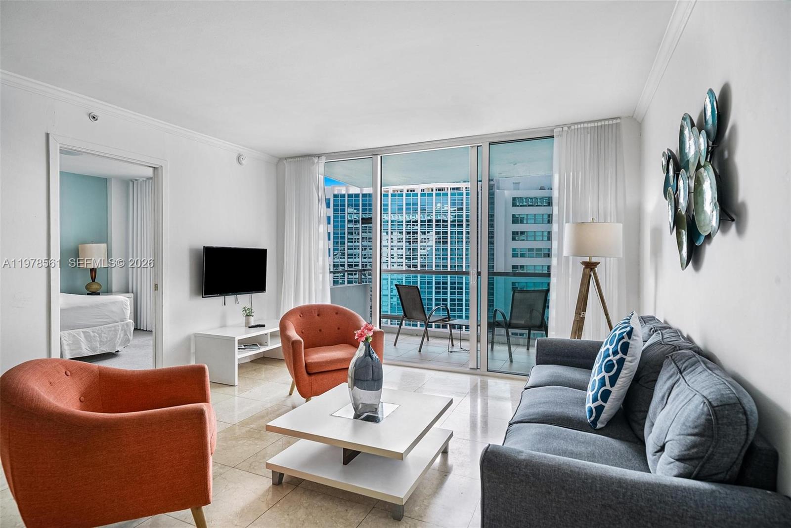 5101 Collins Ave # 11K