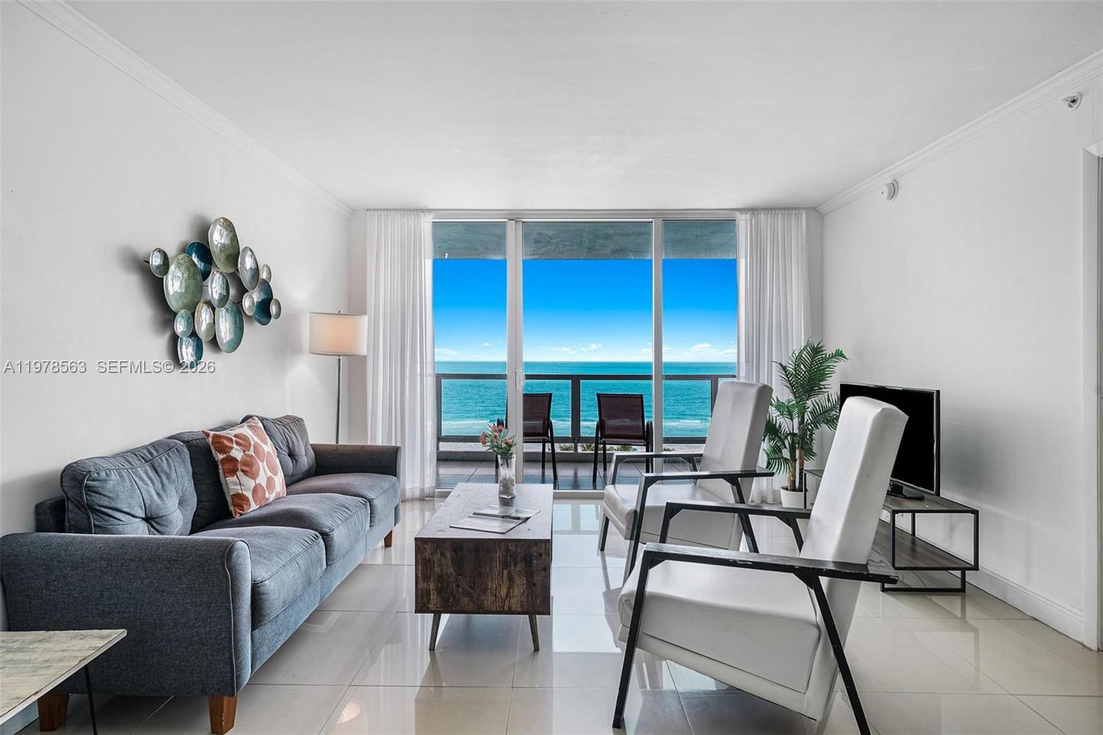 5101 Collins Ave # 11M