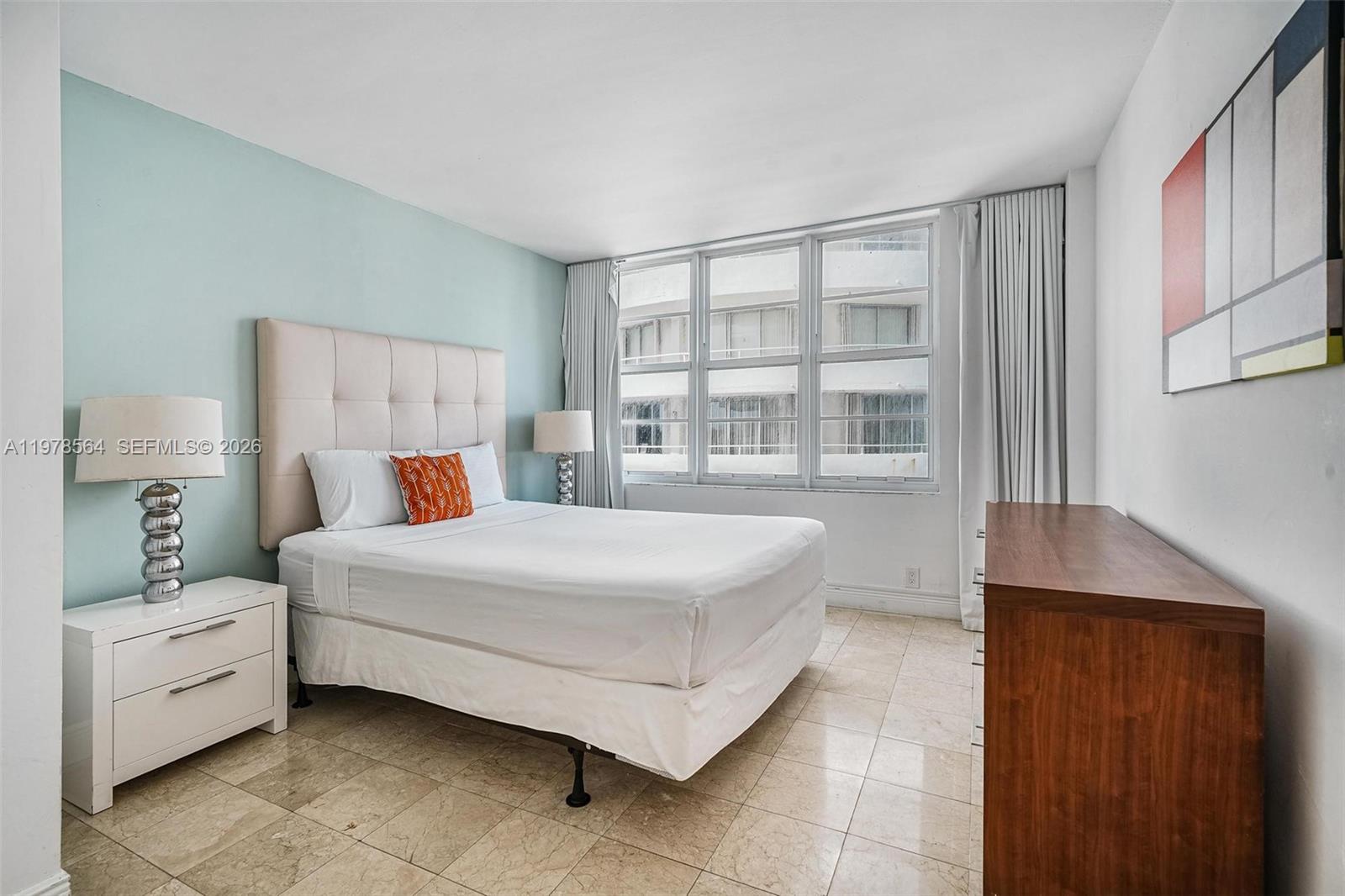 5101 Collins Ave # 11B