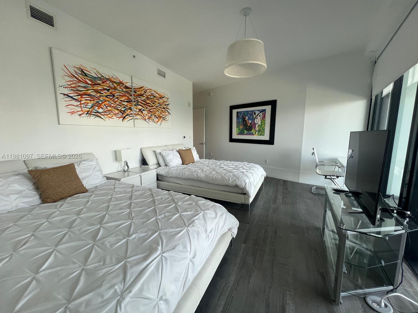 5500 Island Estates Dr # 504