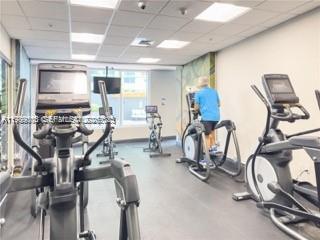 1750 N Bayshore # 2001