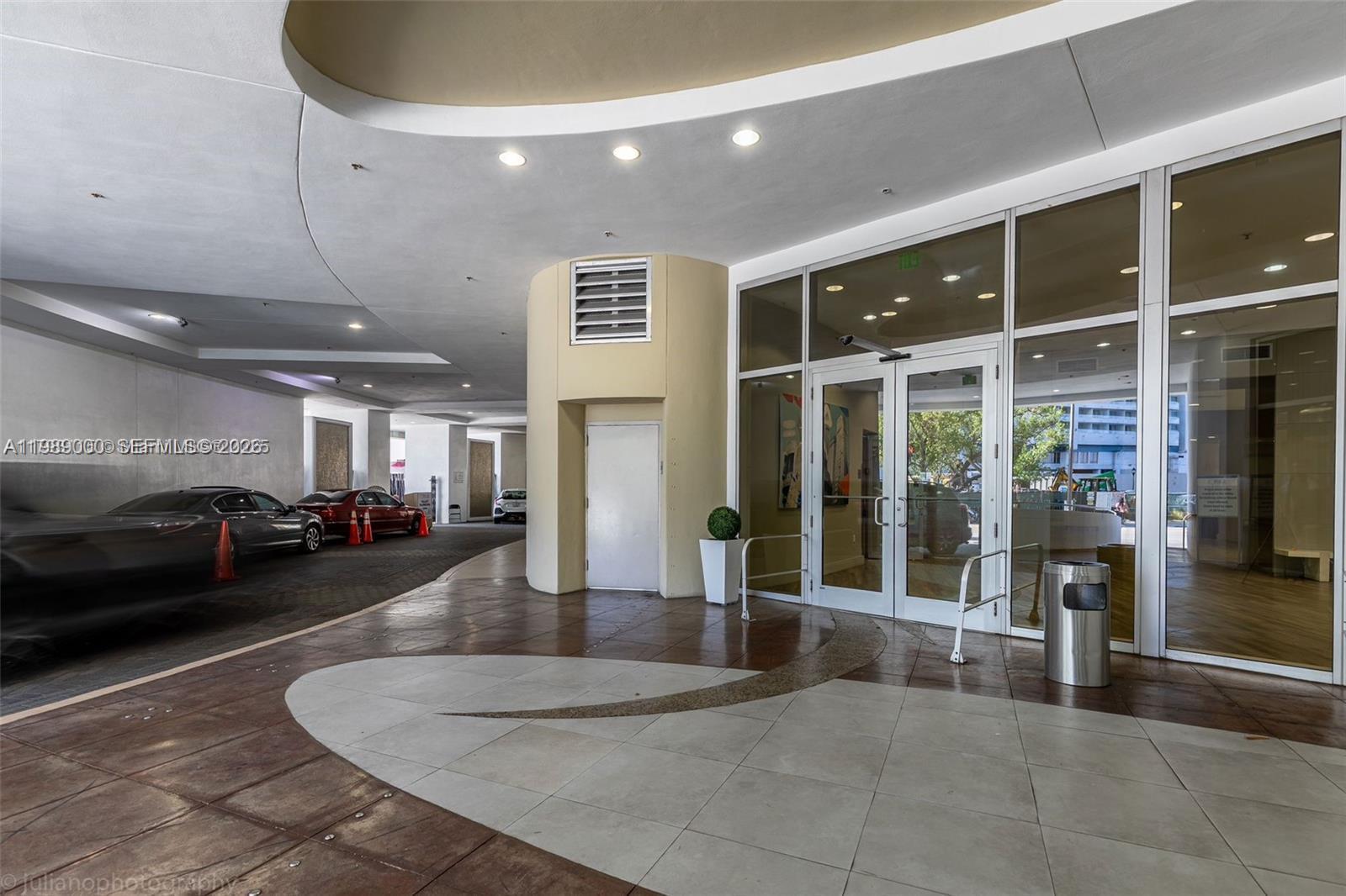 1750 N Bayshore # 2001
