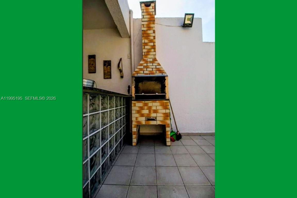 400 Avenida José Luiz Ferraz # 502