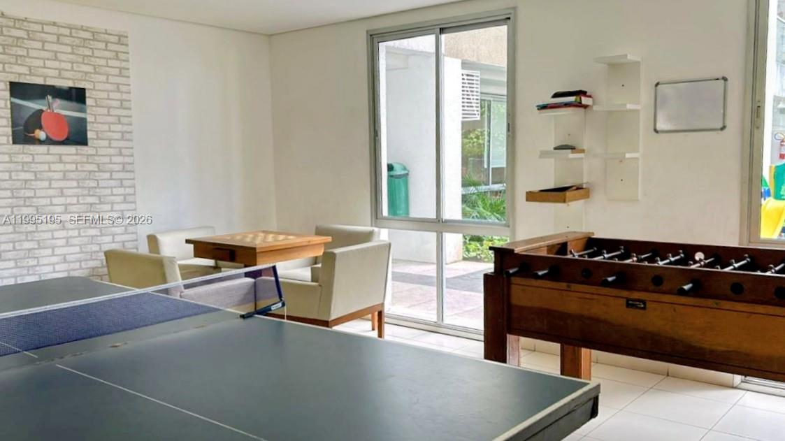 400 Avenida José Luiz Ferraz # 502
