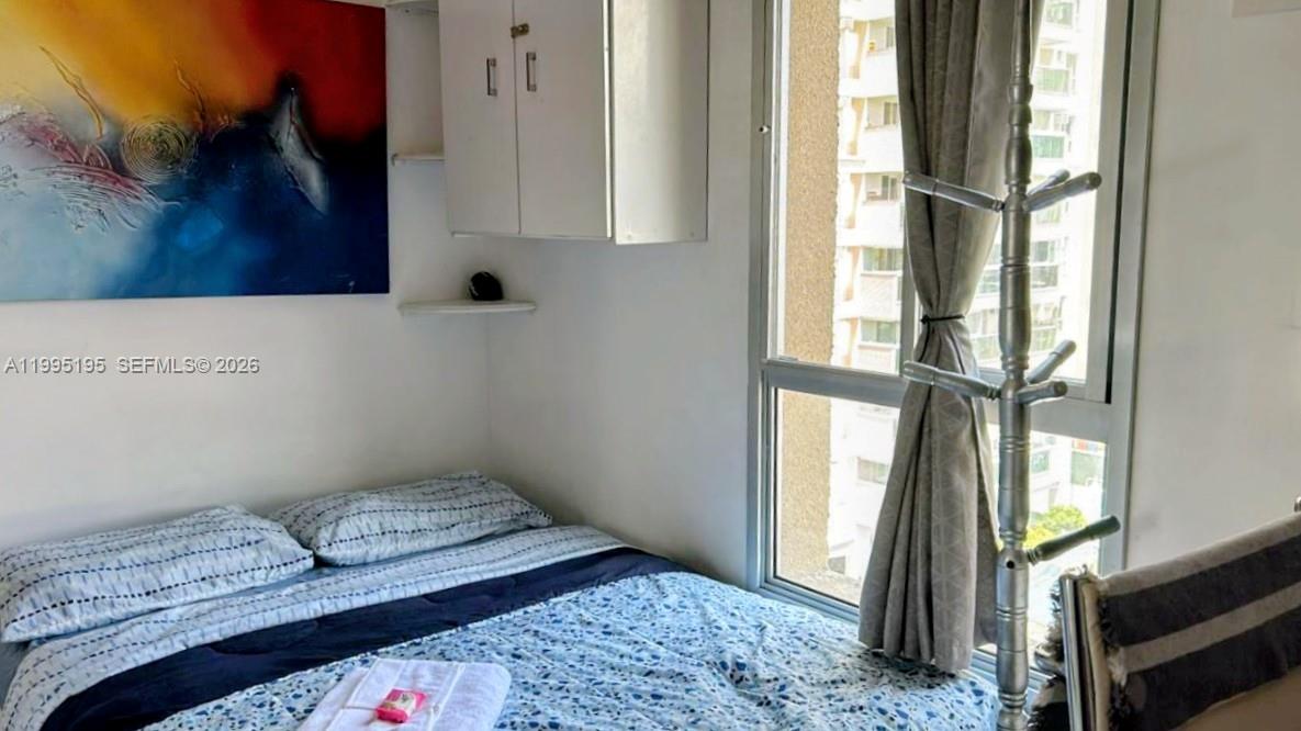 400 Avenida José Luiz Ferraz # 502