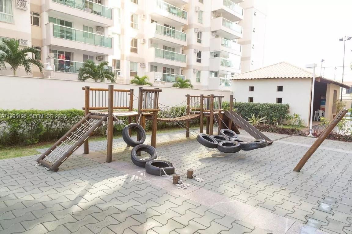 400 Avenida José Luiz Ferraz # 502