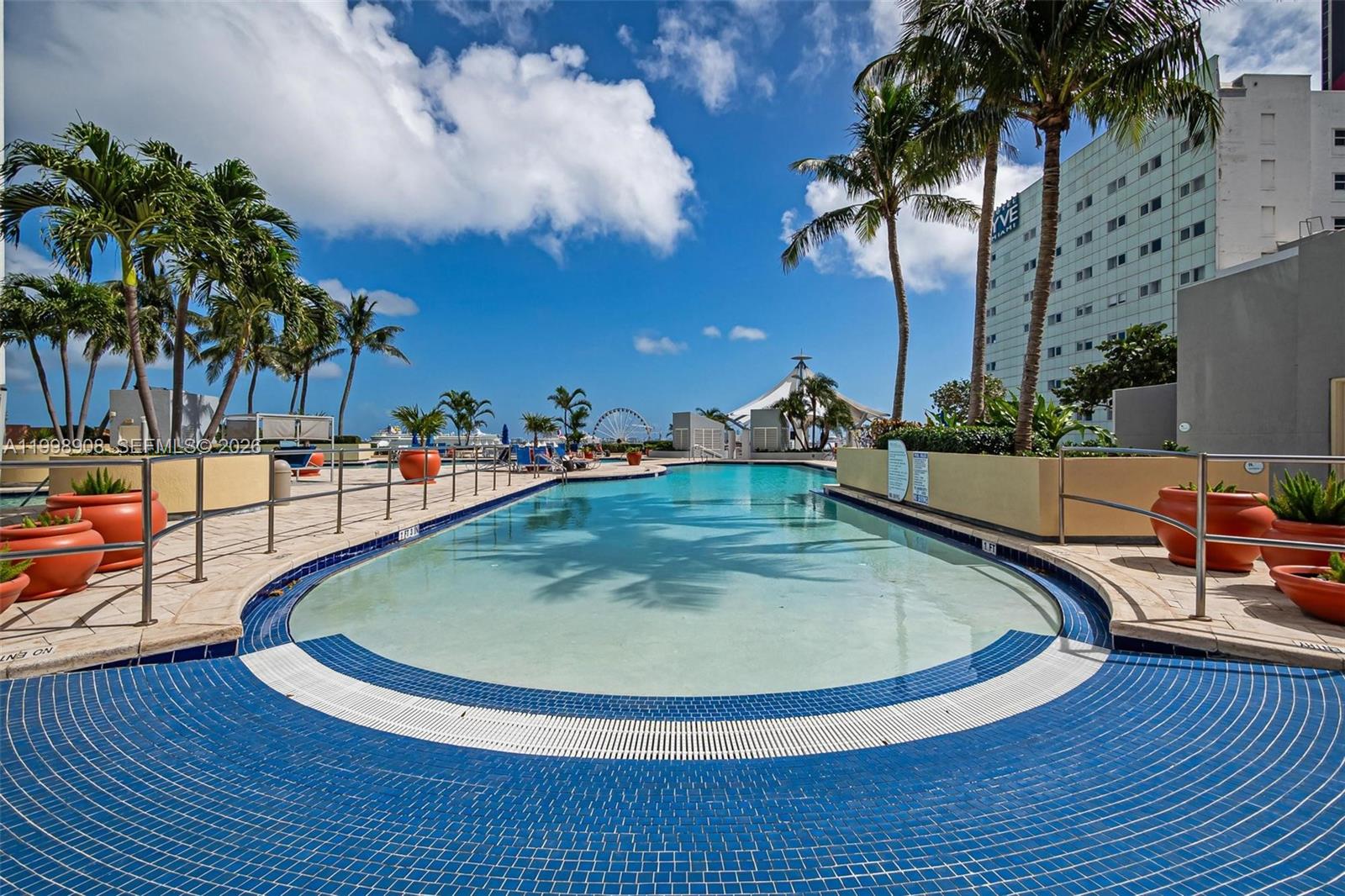 244 Biscayne Blvd # 445