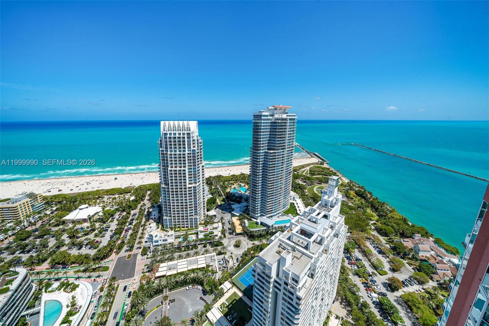 300 S Pointe Dr # 5 Unit: PH-5