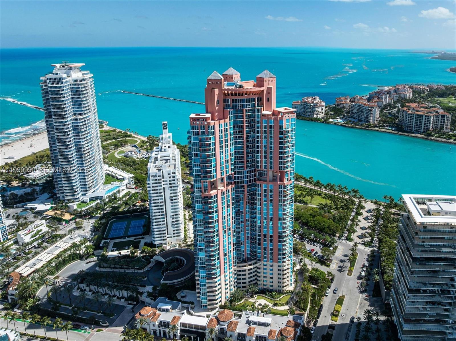 300 S Pointe Dr # 5 Unit: PH-5
