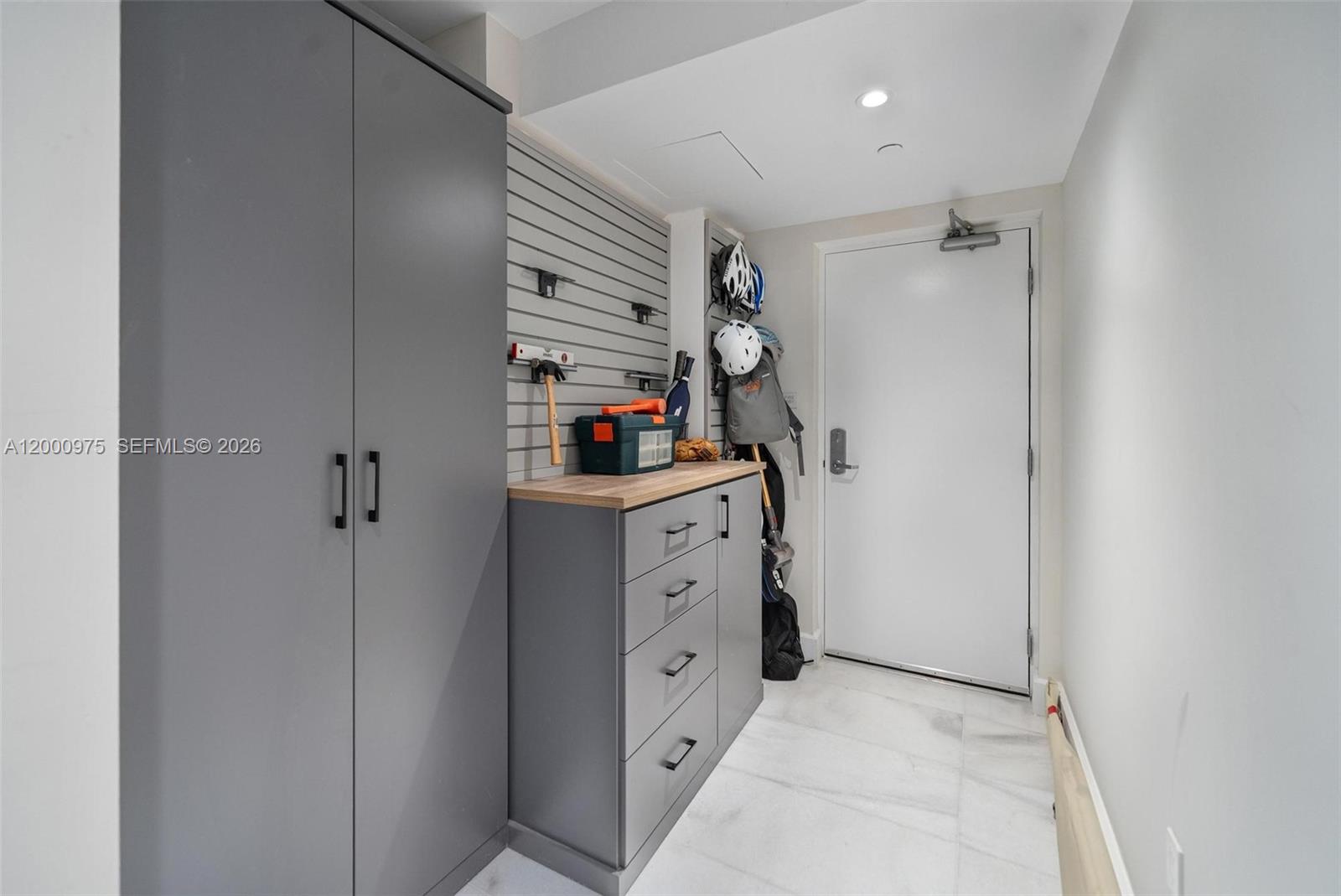 700 NE 26th Ter # 3901