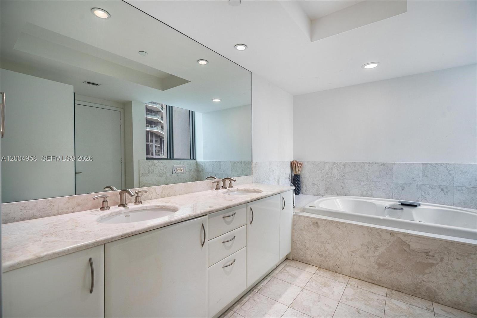 1331 Brickell Bay Dr # 302