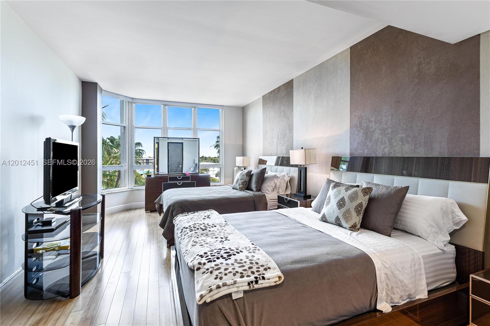 1440 S Ocean Blvd # 5D