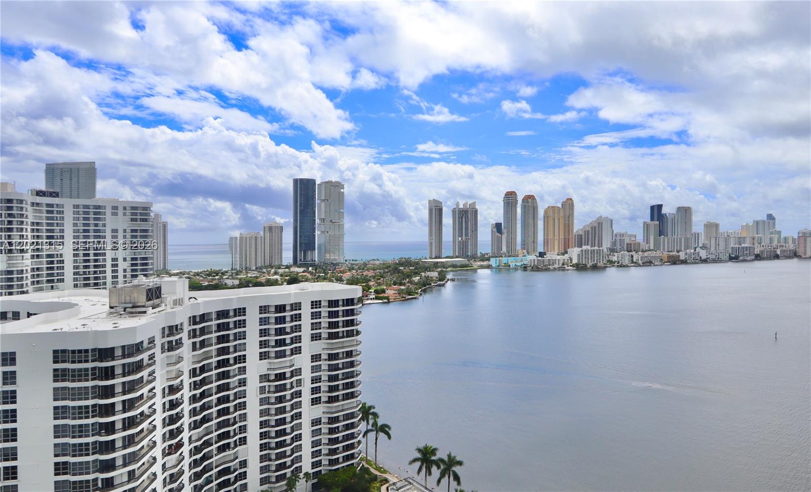 3530 Mystic Pointe Dr # 2510