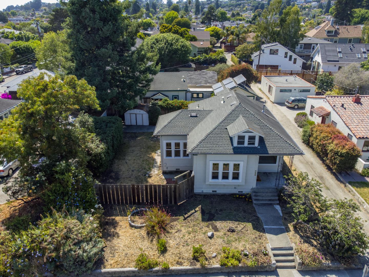 509 + 509A California ST