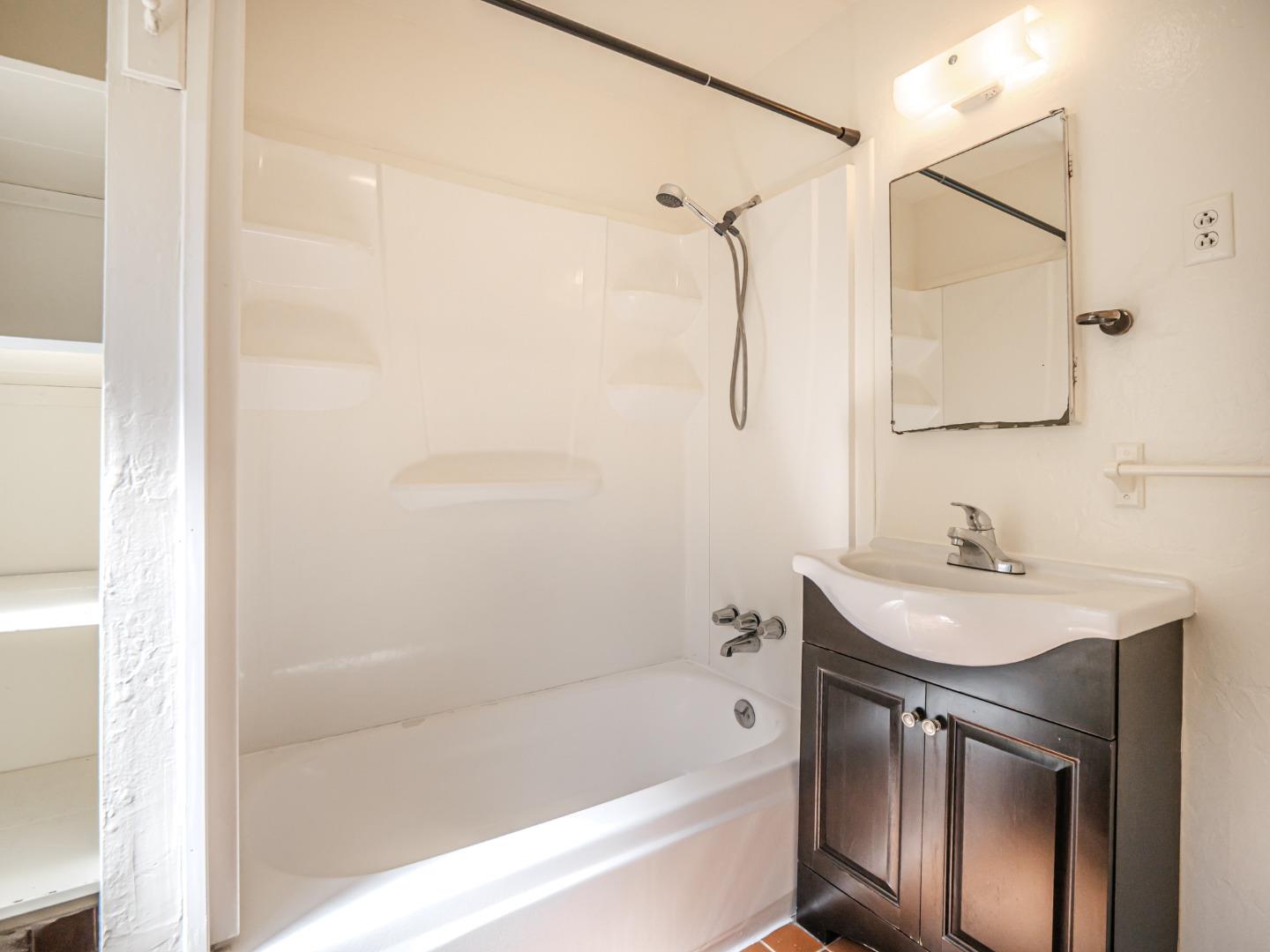 509 + 509A California ST