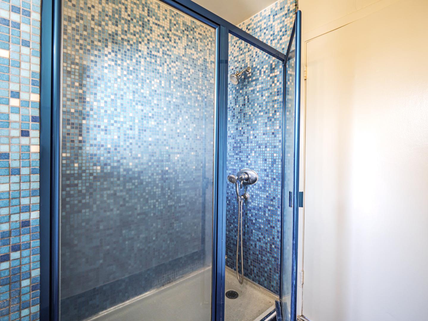 509 + 509A California ST