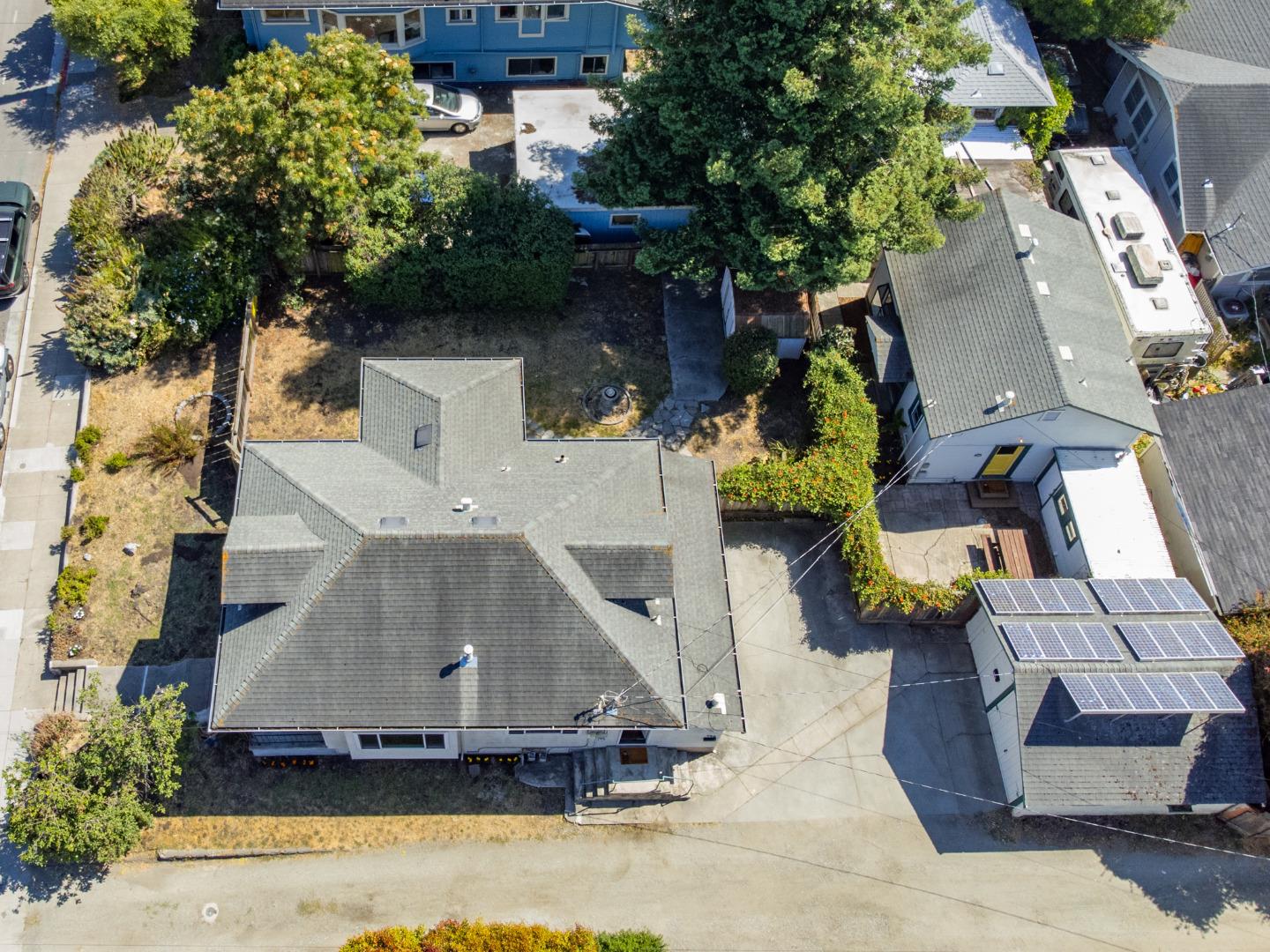 509 + 509A California ST