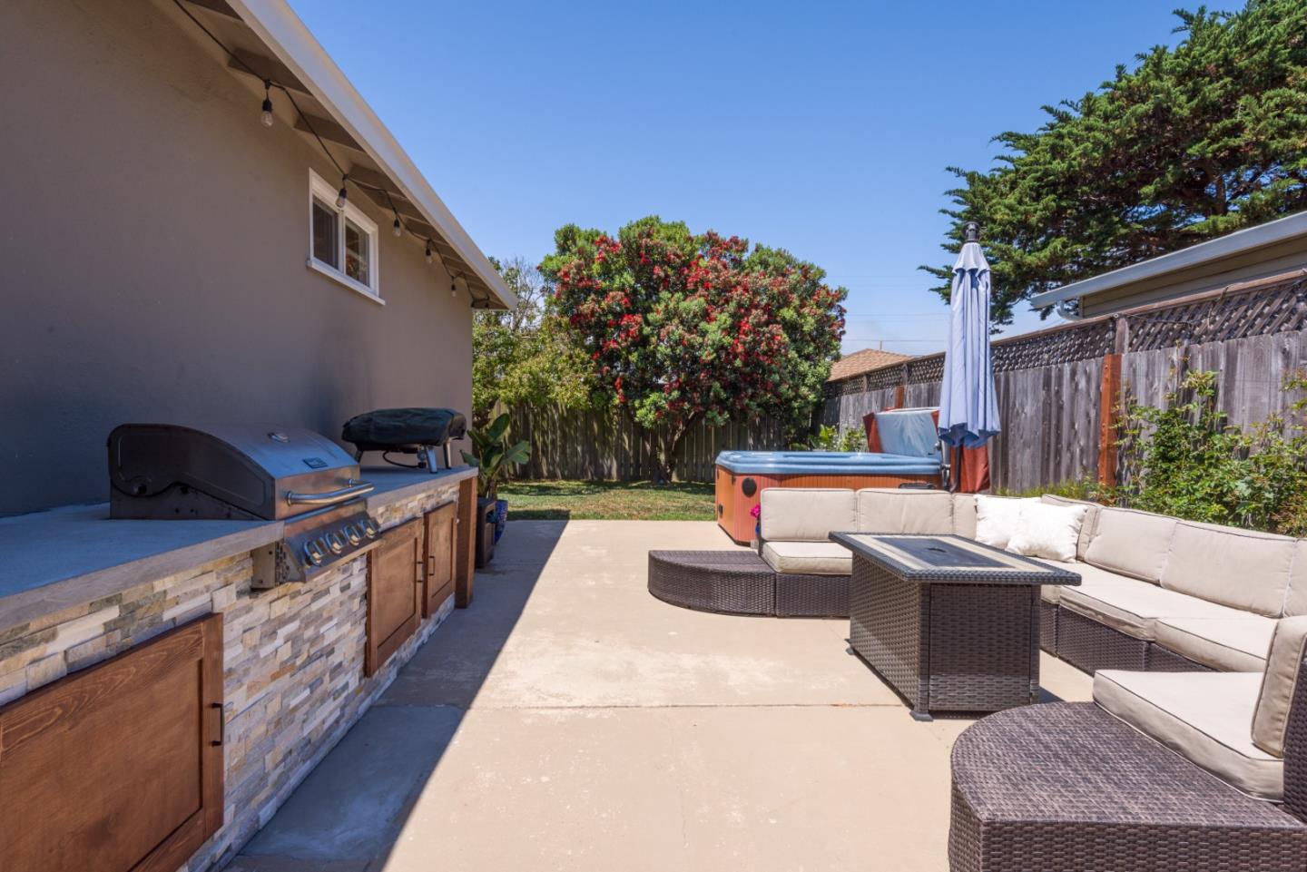 1168 Cervantes WAY