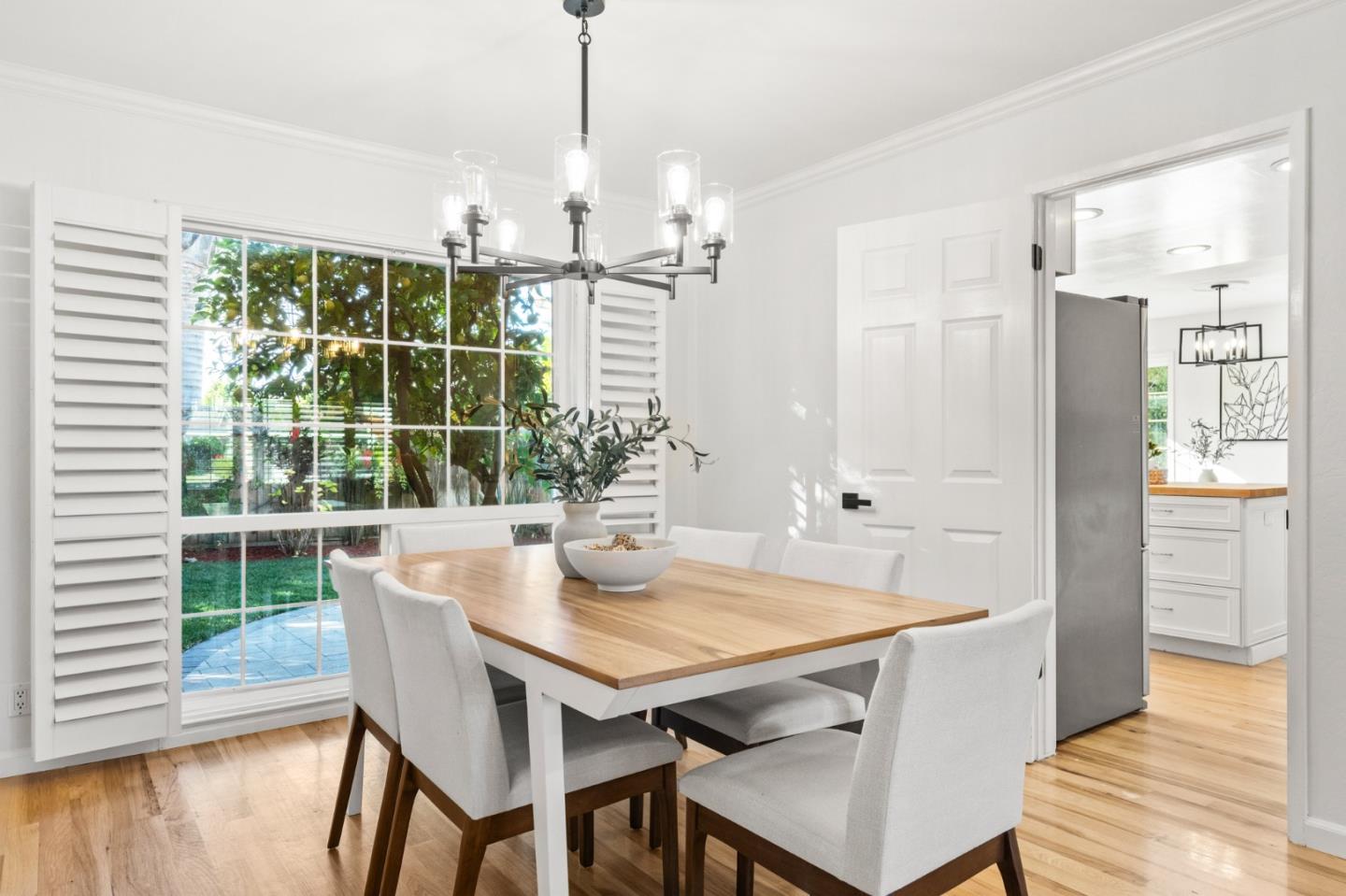 879 Savory DR