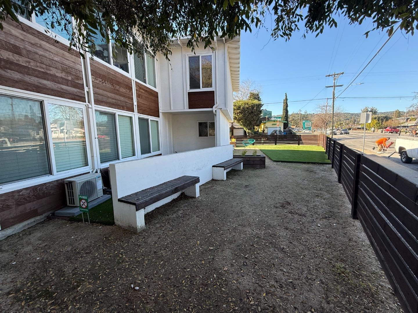 611 Topaz ST