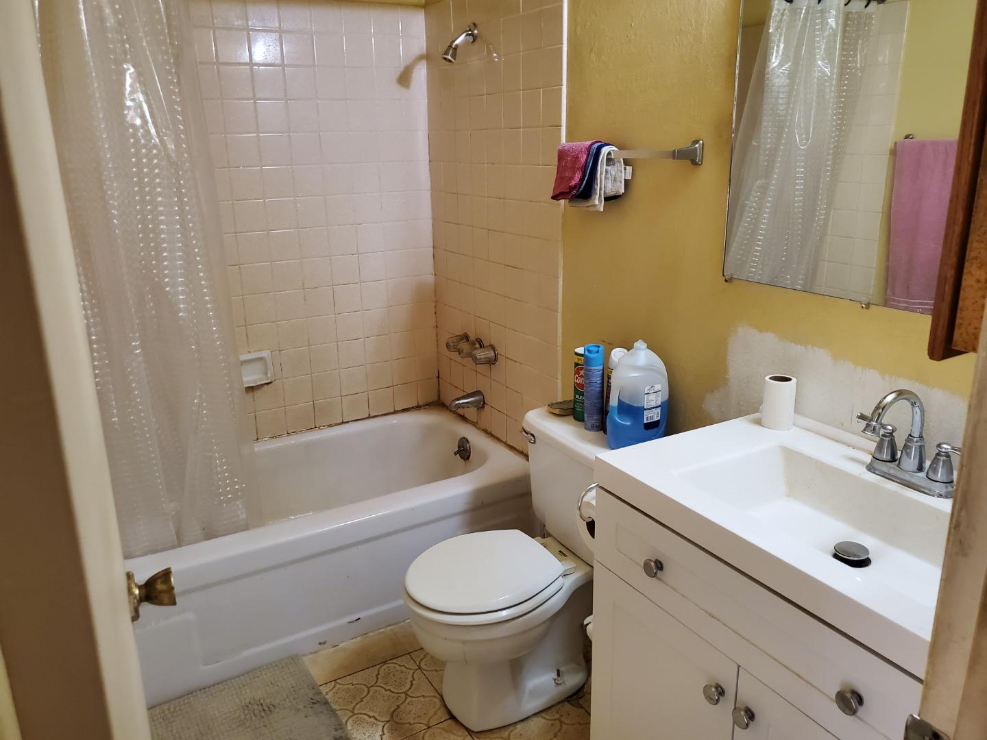 2015 Lakewood Drive
