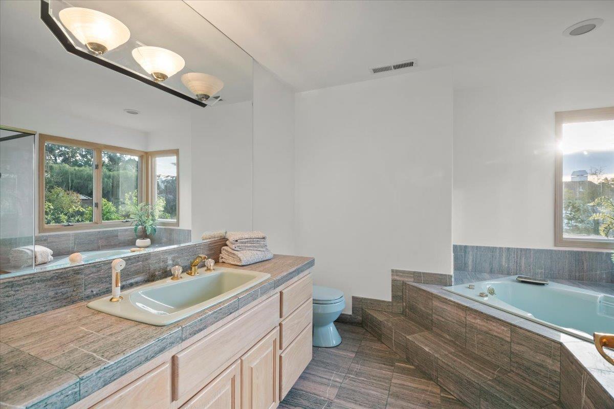 3961 Jefferson Avenue