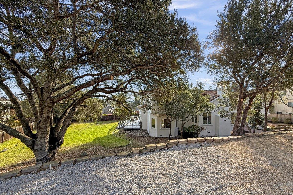 3961 Jefferson Avenue