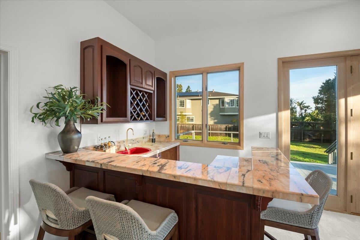 3961 Jefferson Avenue