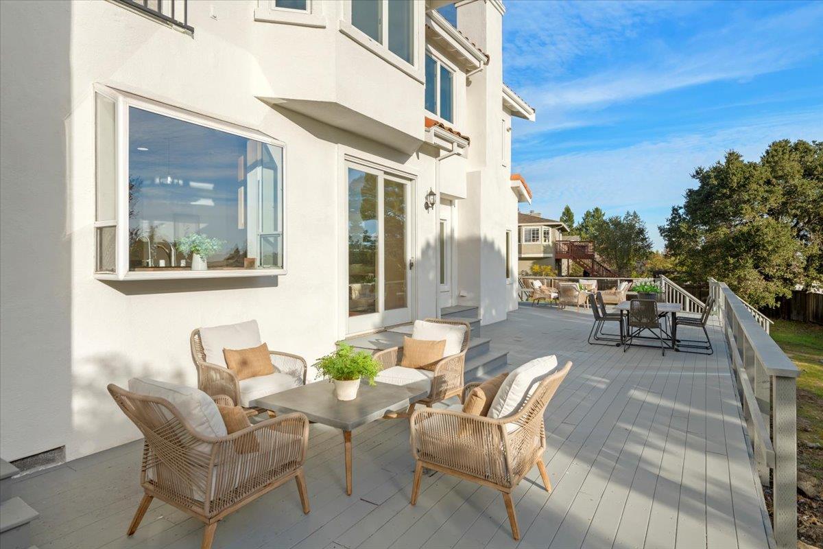 3961 Jefferson Avenue