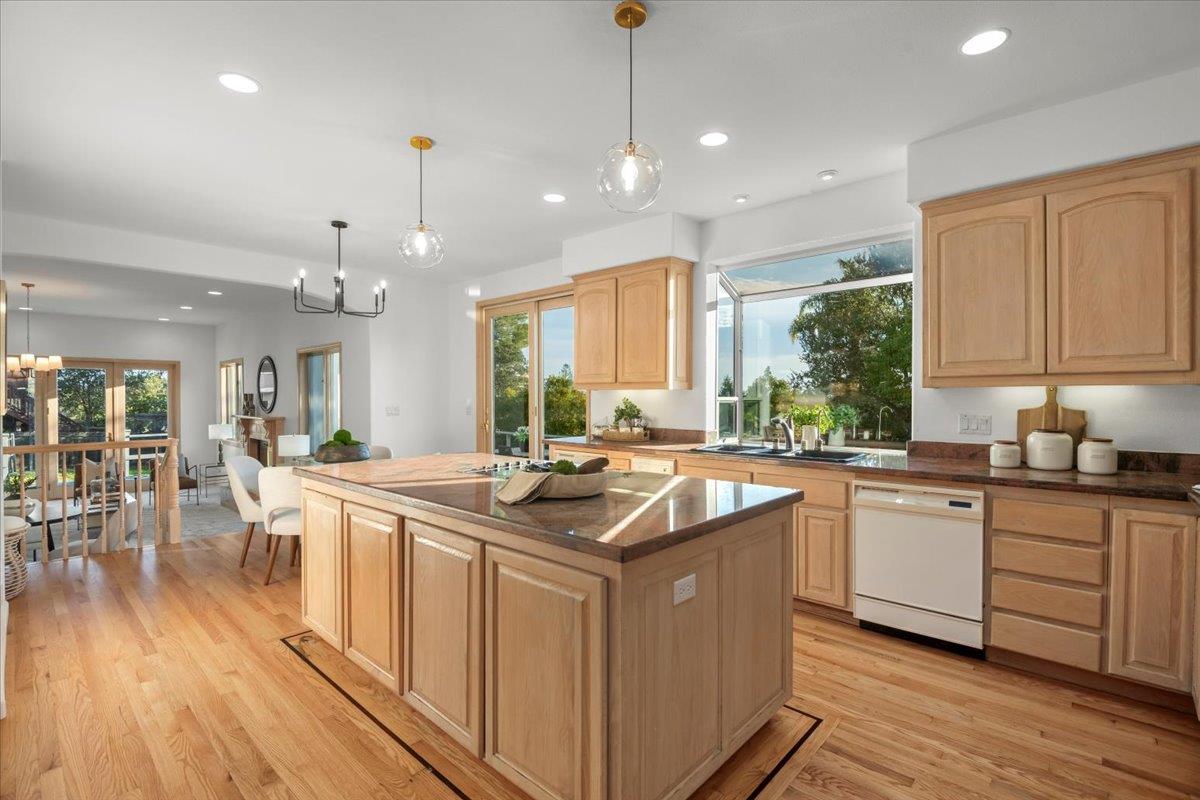 3961 Jefferson Avenue