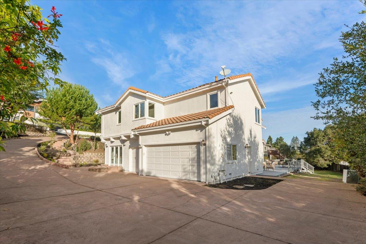 3961 Jefferson Avenue