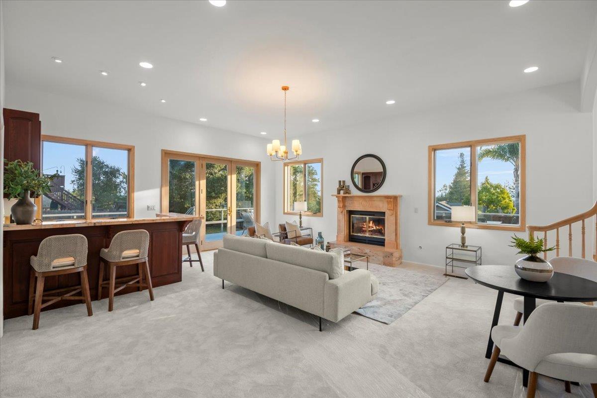 3961 Jefferson Avenue