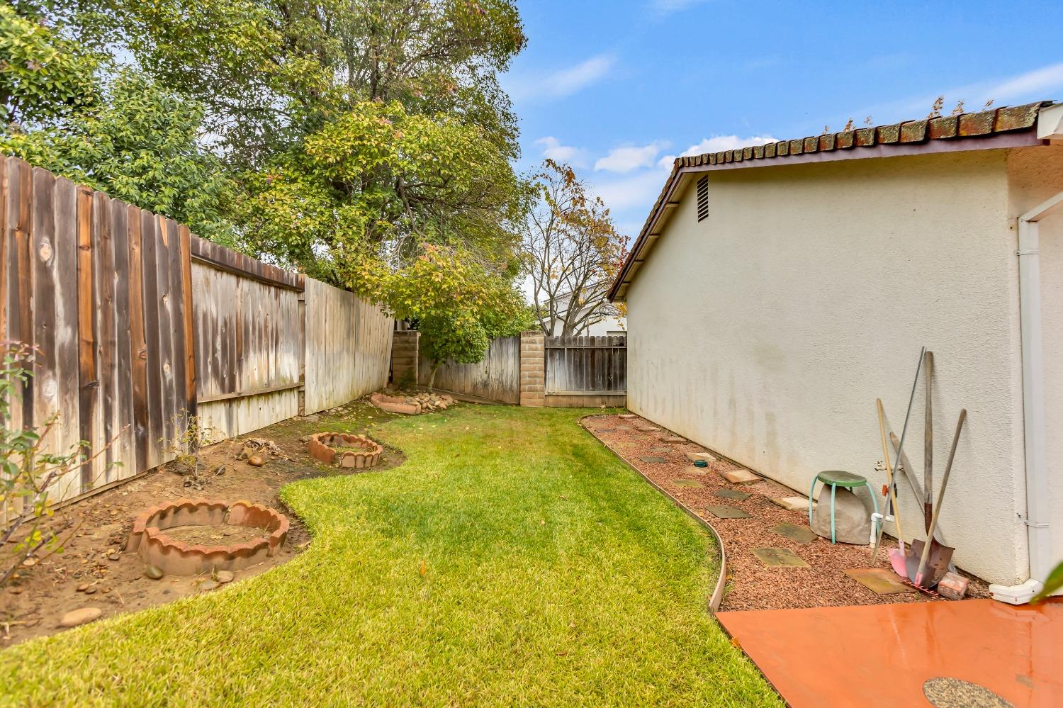 3332 Corbin Way