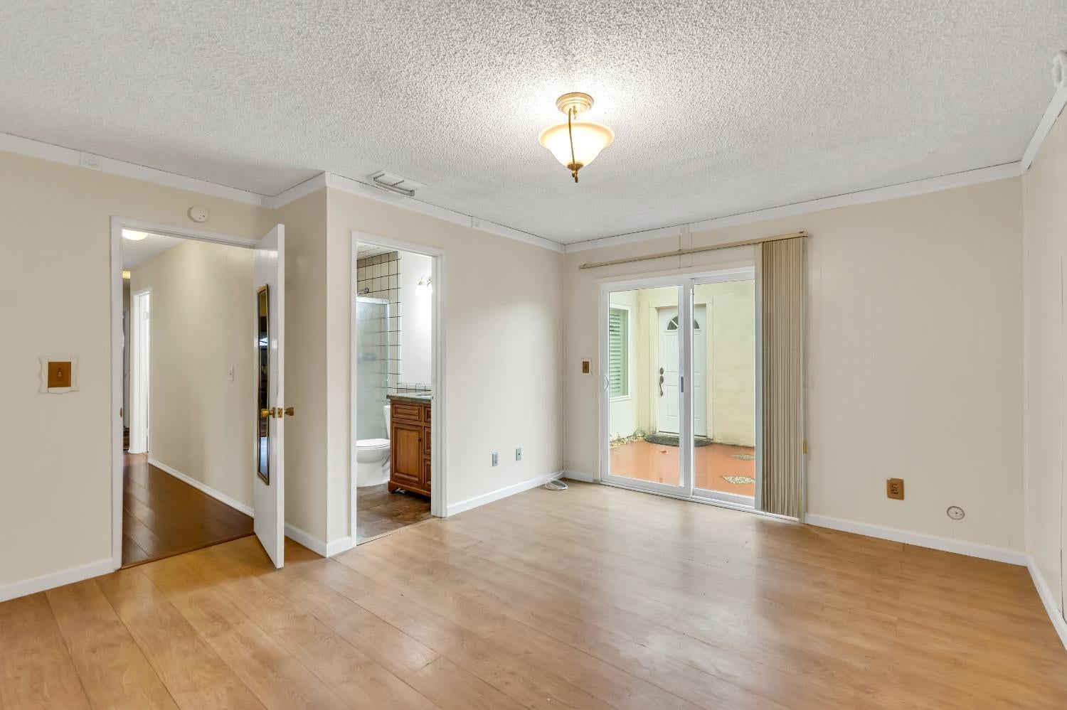 3332 Corbin Way