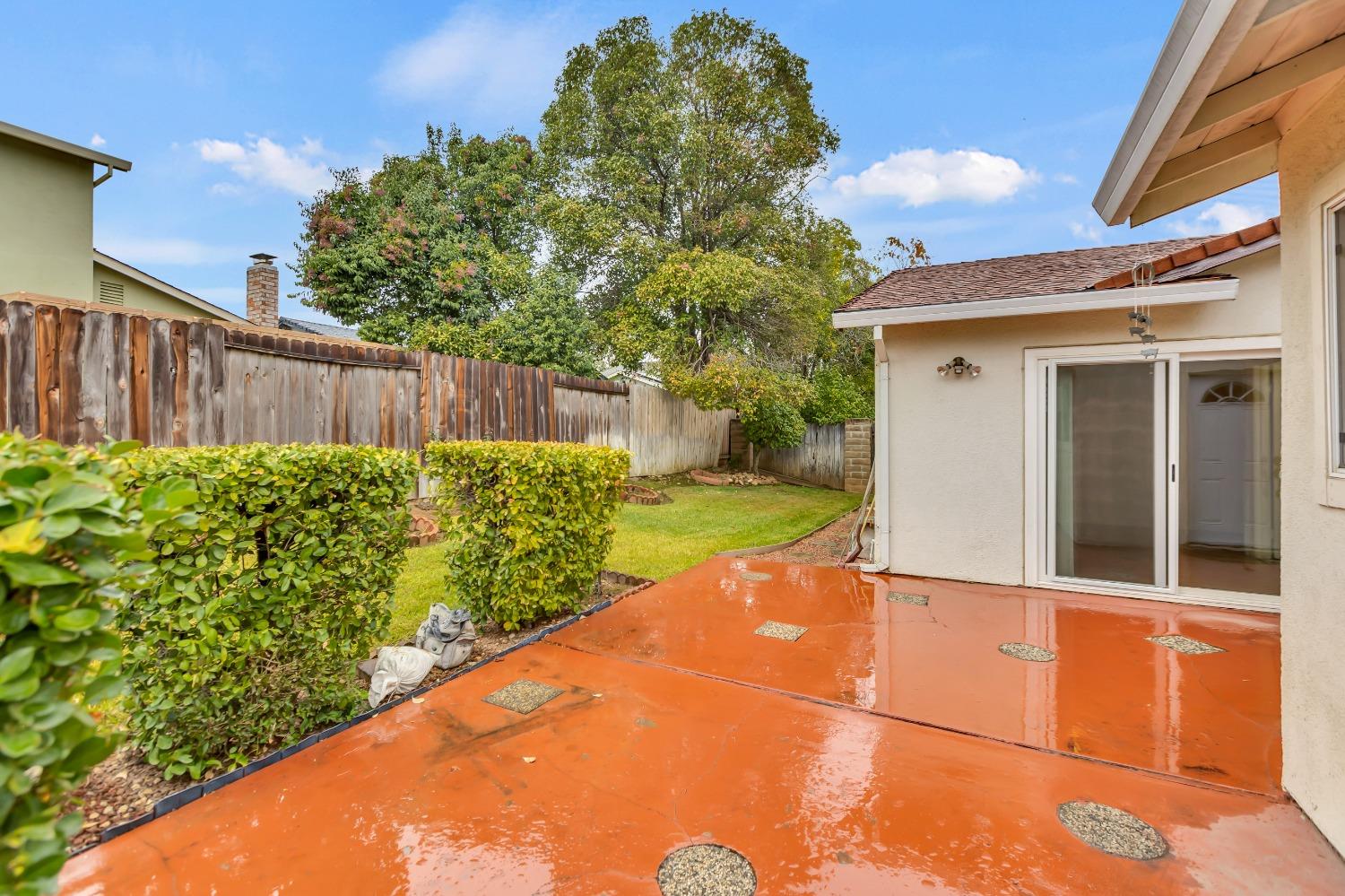 3332 Corbin Way