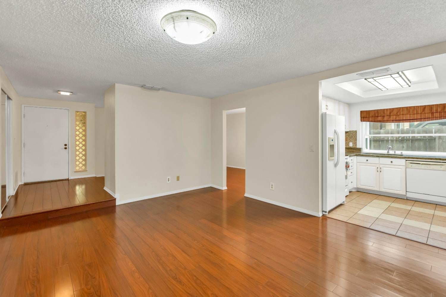 3332 Corbin Way
