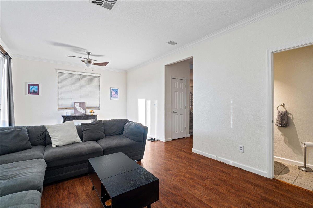 2474 Huckleberry Circle