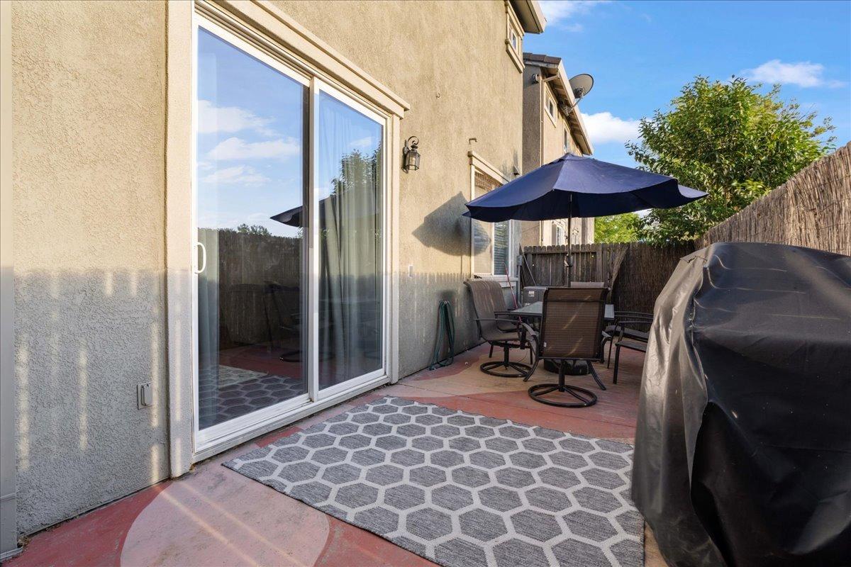 2474 Huckleberry Circle