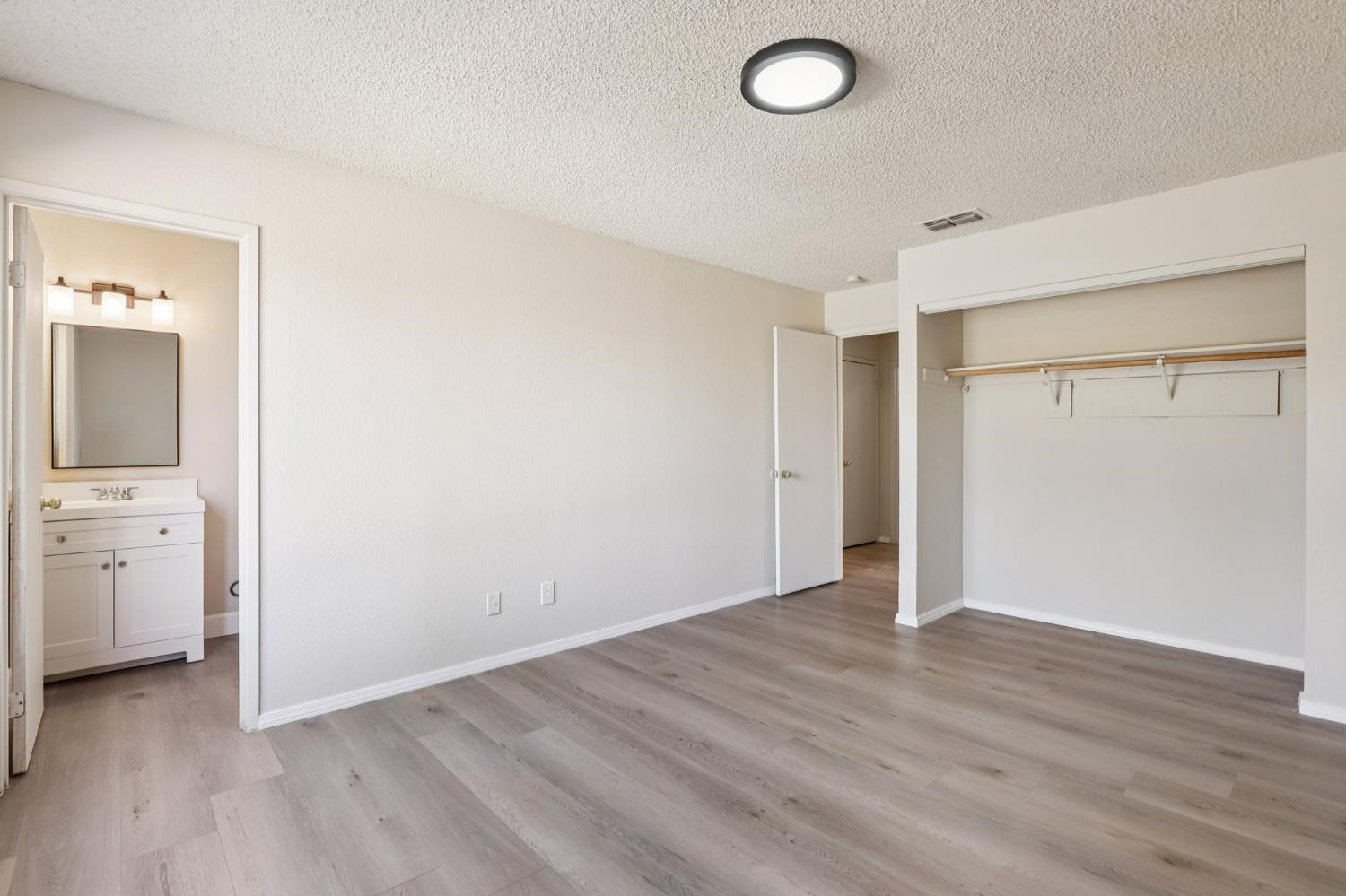 4175 Amapola Way
