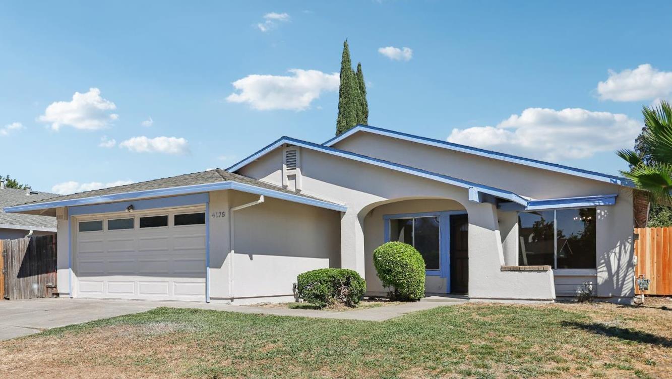 4175 Amapola Way