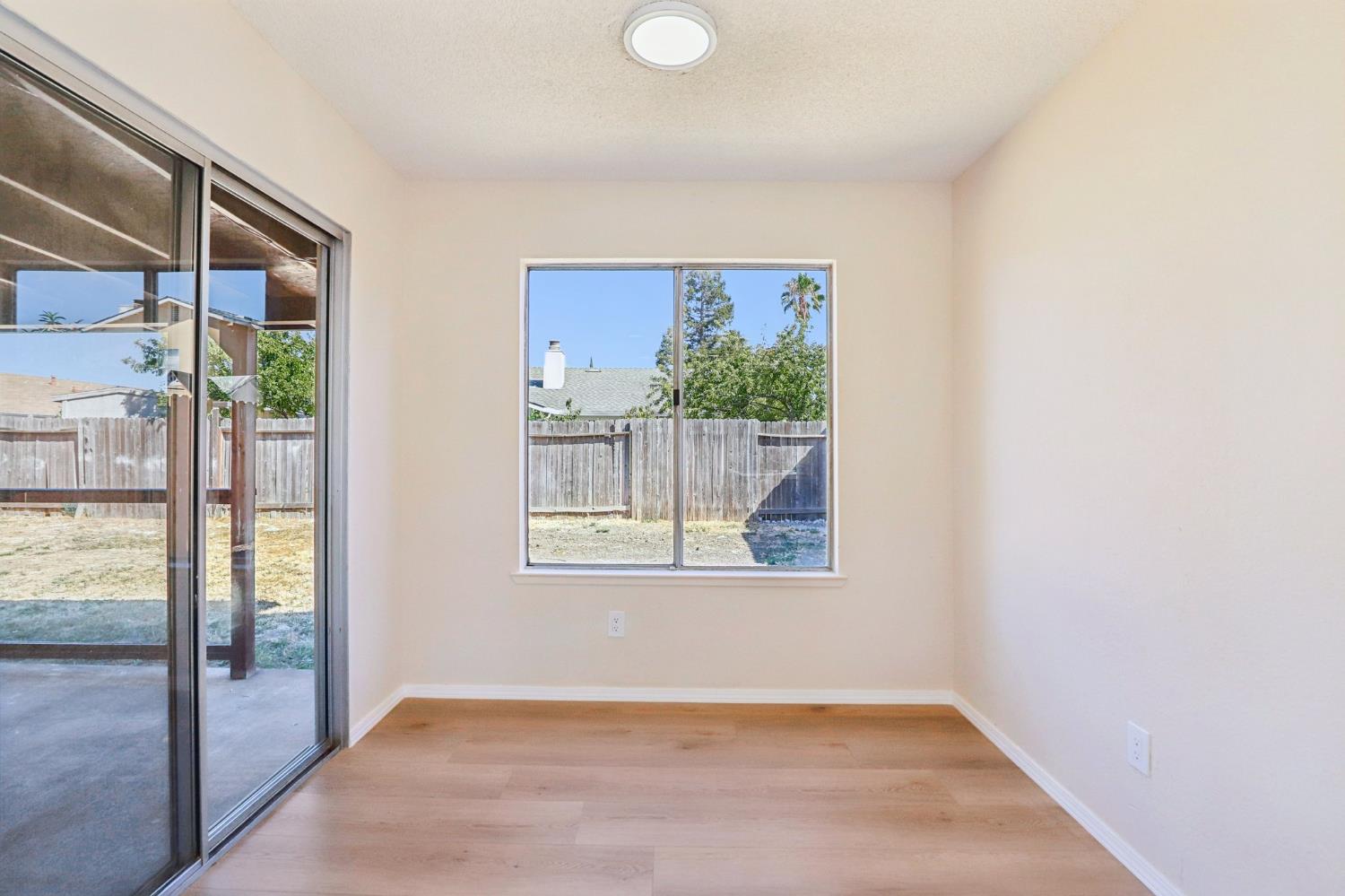4175 Amapola Way