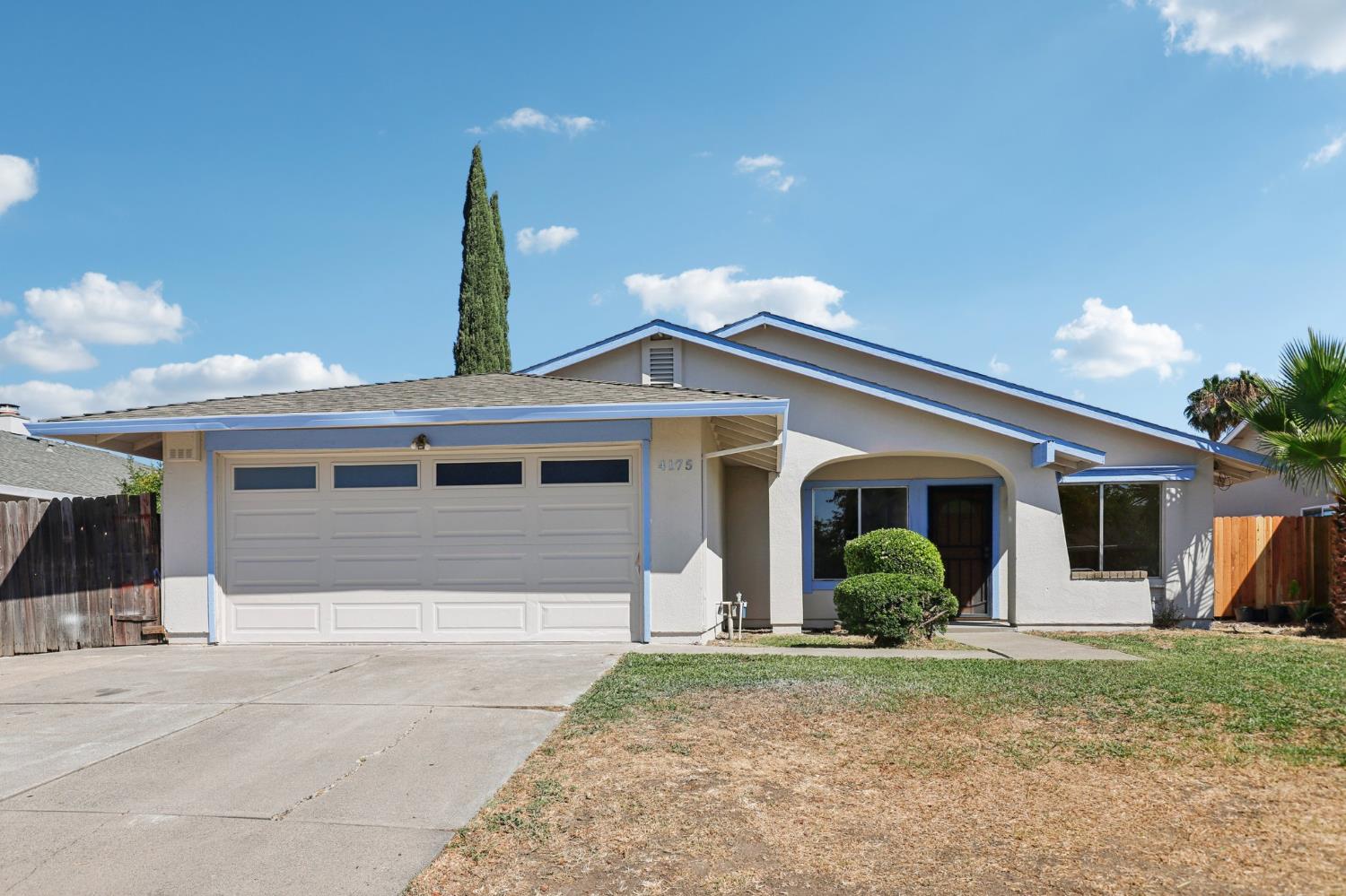 4175 Amapola Way