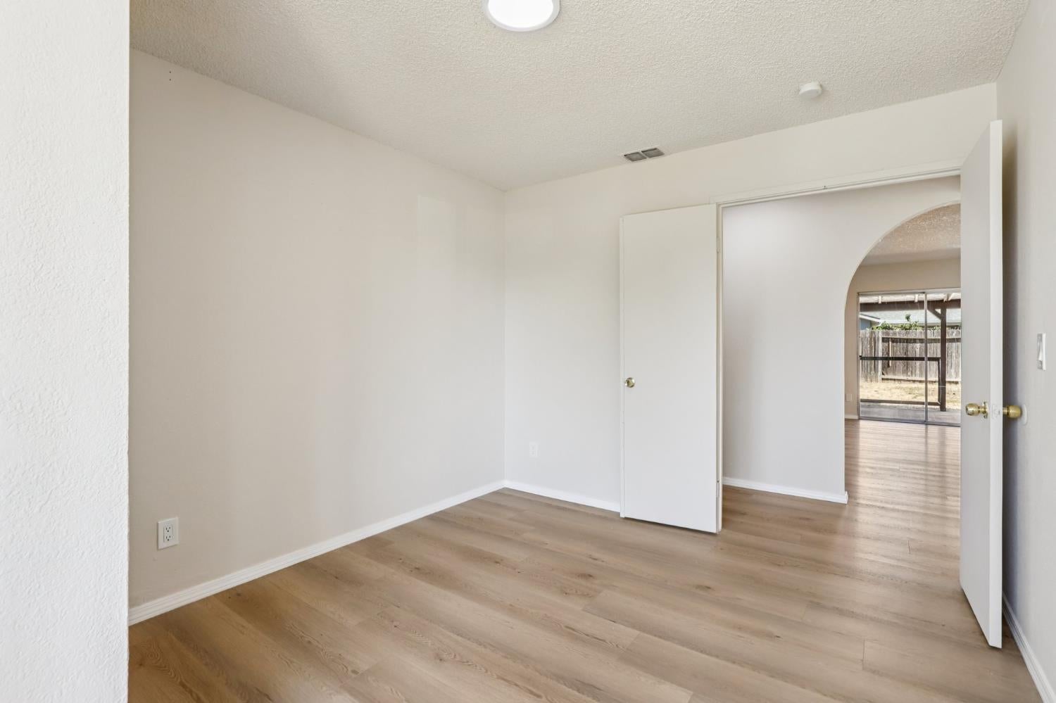 4175 Amapola Way