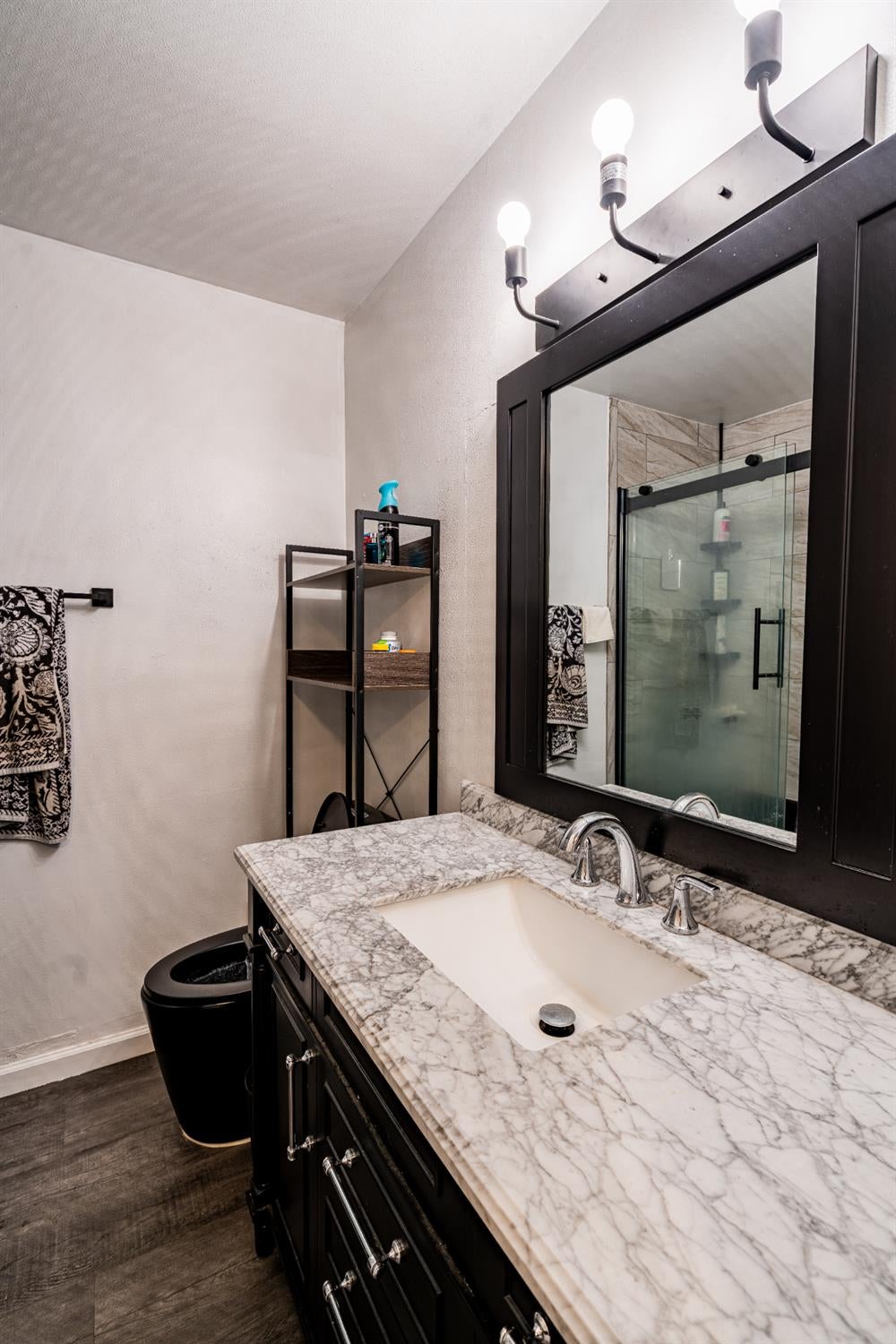 5916 Casa Alegre