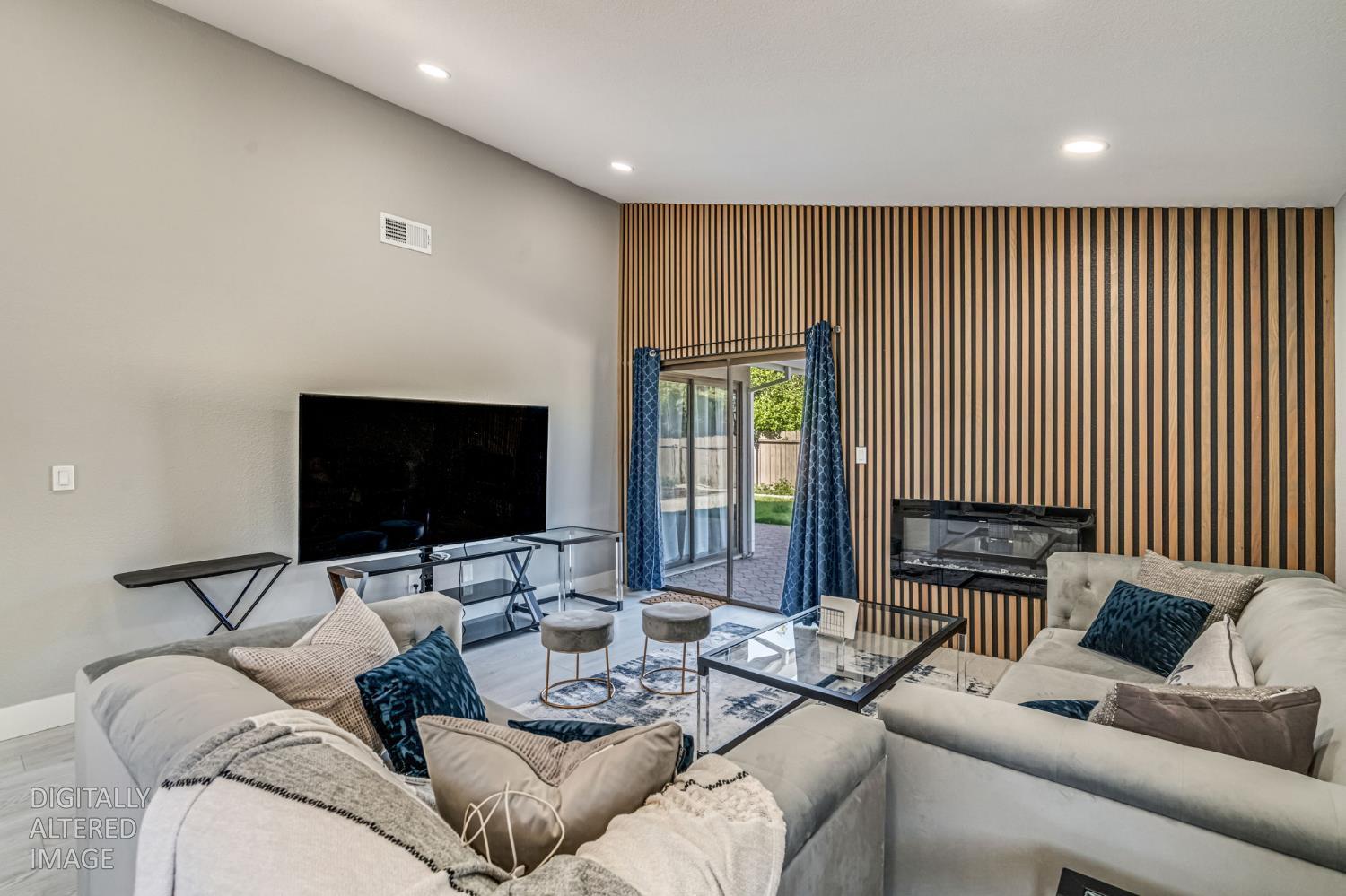 2 Rio Campo Court