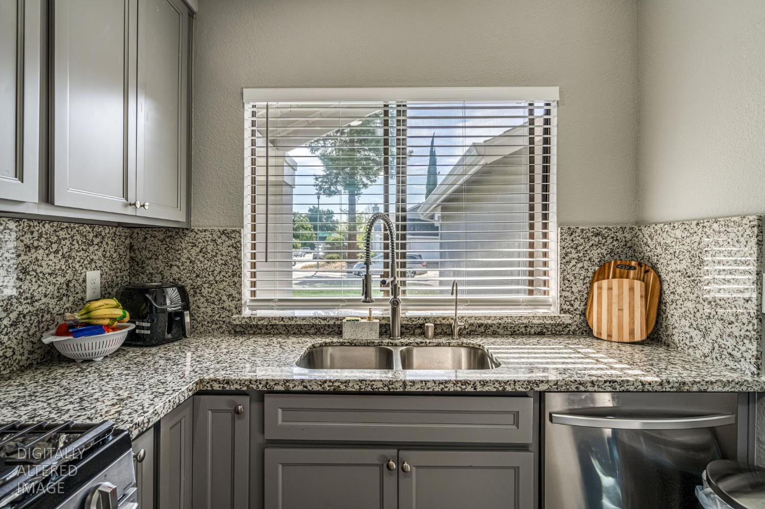 2 Rio Campo Court