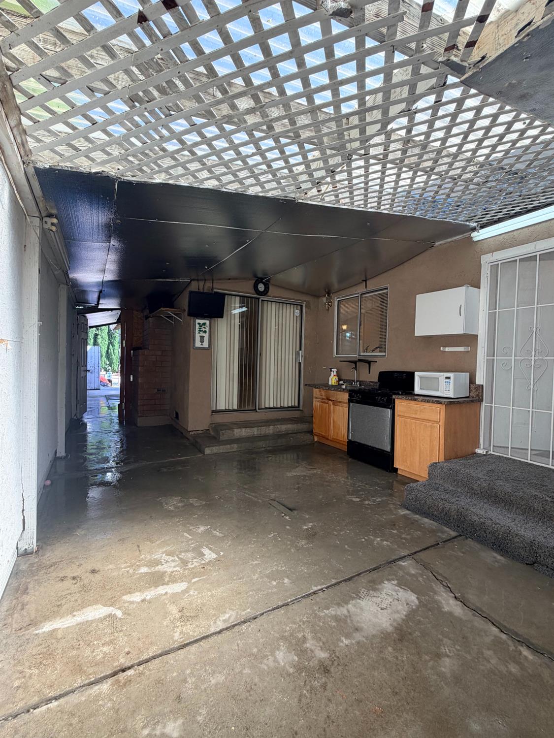 220 Bonfield Way